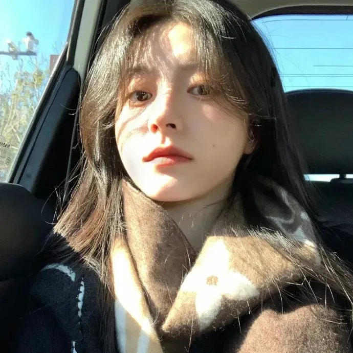 星期五俱乐部之荆棘之恋